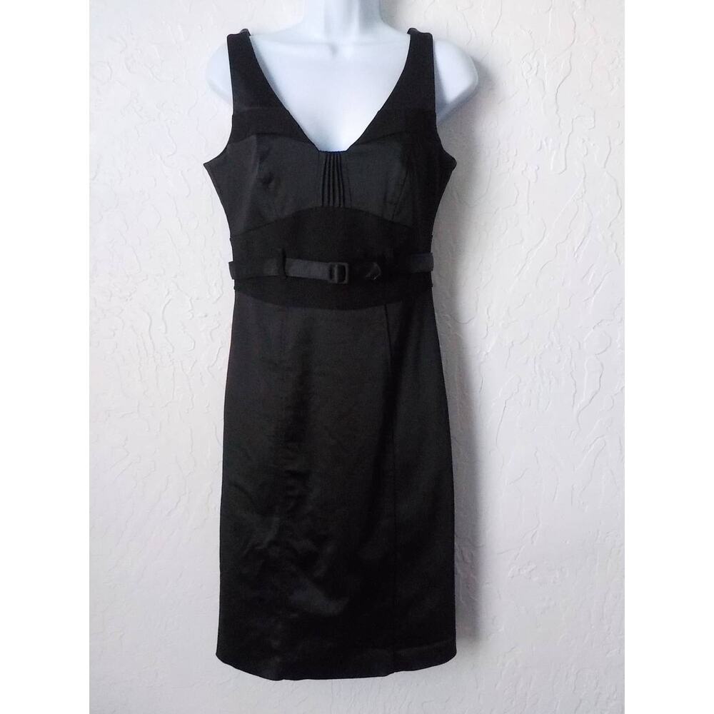 Teenflo Black Satin Sheath Dress Sleeveless Belt Zip Up VNeck Women size 6 Sexy
